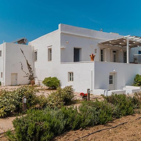 Komis Mansion Exámbela エクステリア 写真